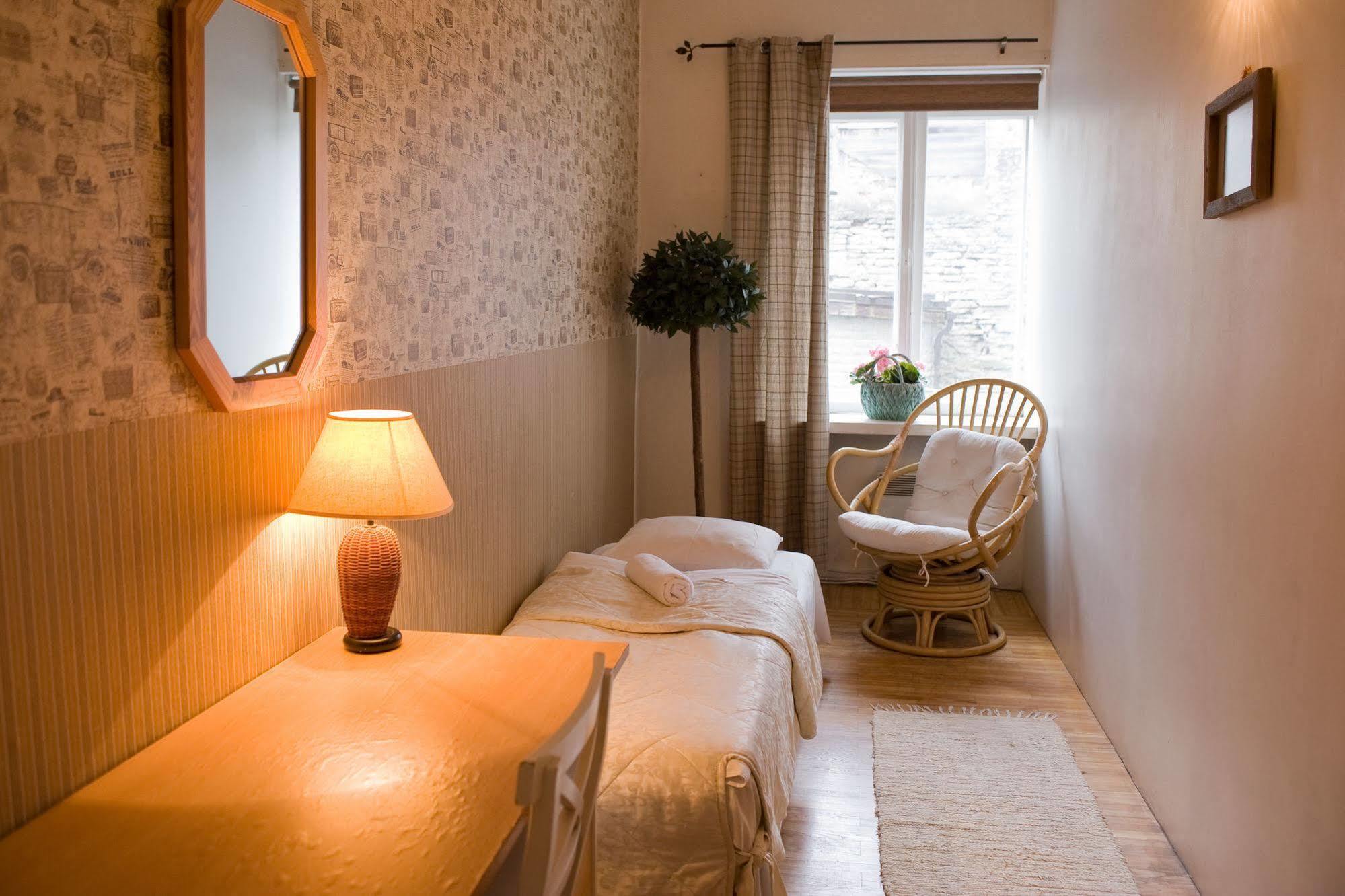 Oldhouse Hostel Tallinn Eksteriør bilde