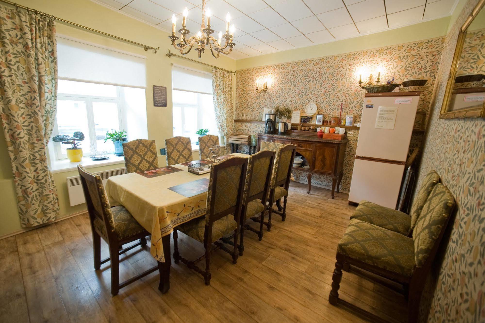 Oldhouse Hostel Tallinn Eksteriør bilde