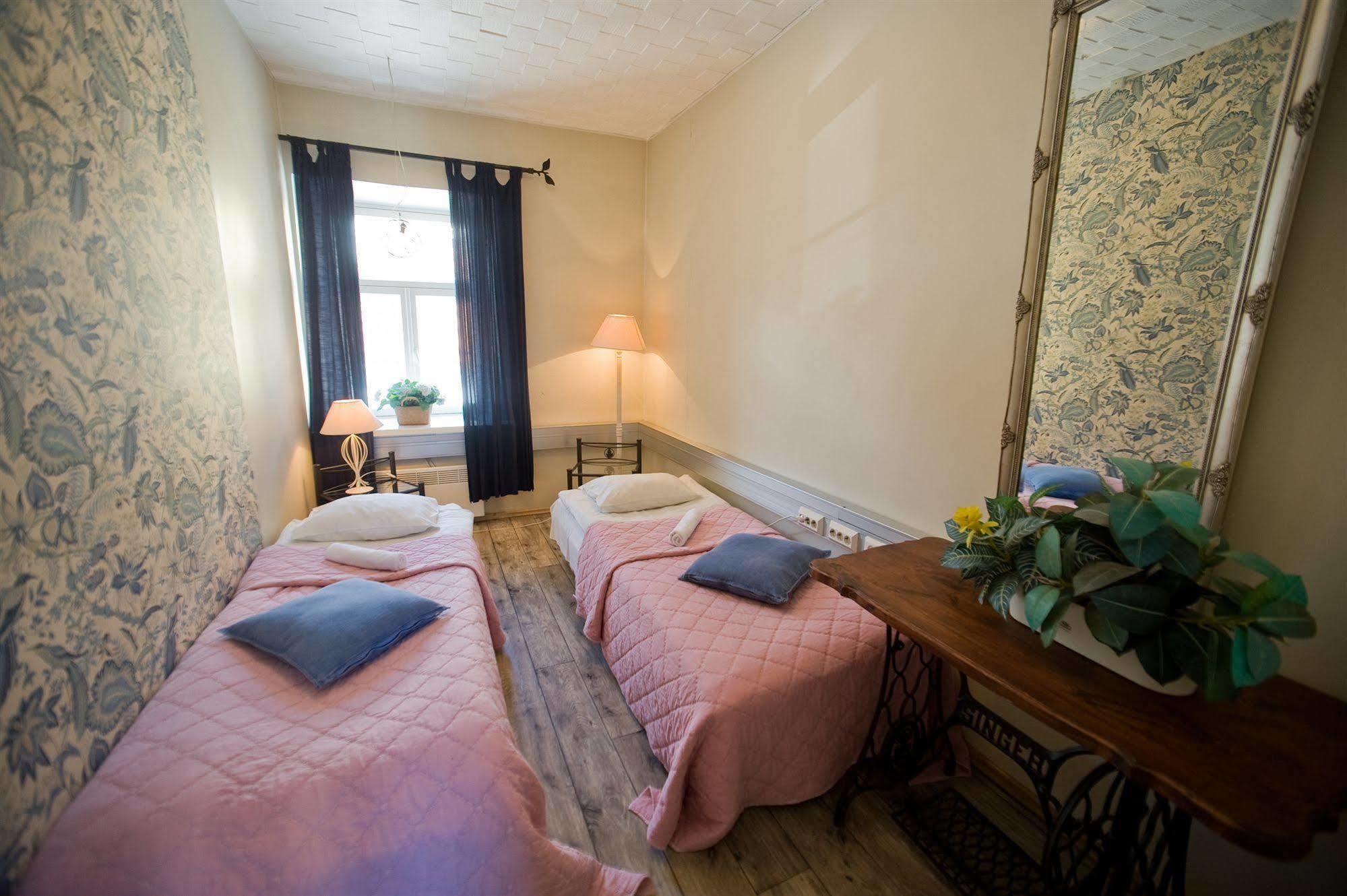 Oldhouse Hostel Tallinn Eksteriør bilde