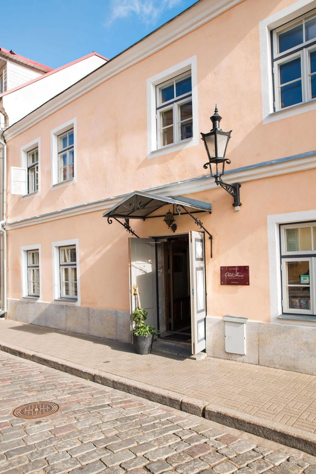 Oldhouse Hostel Tallinn Eksteriør bilde