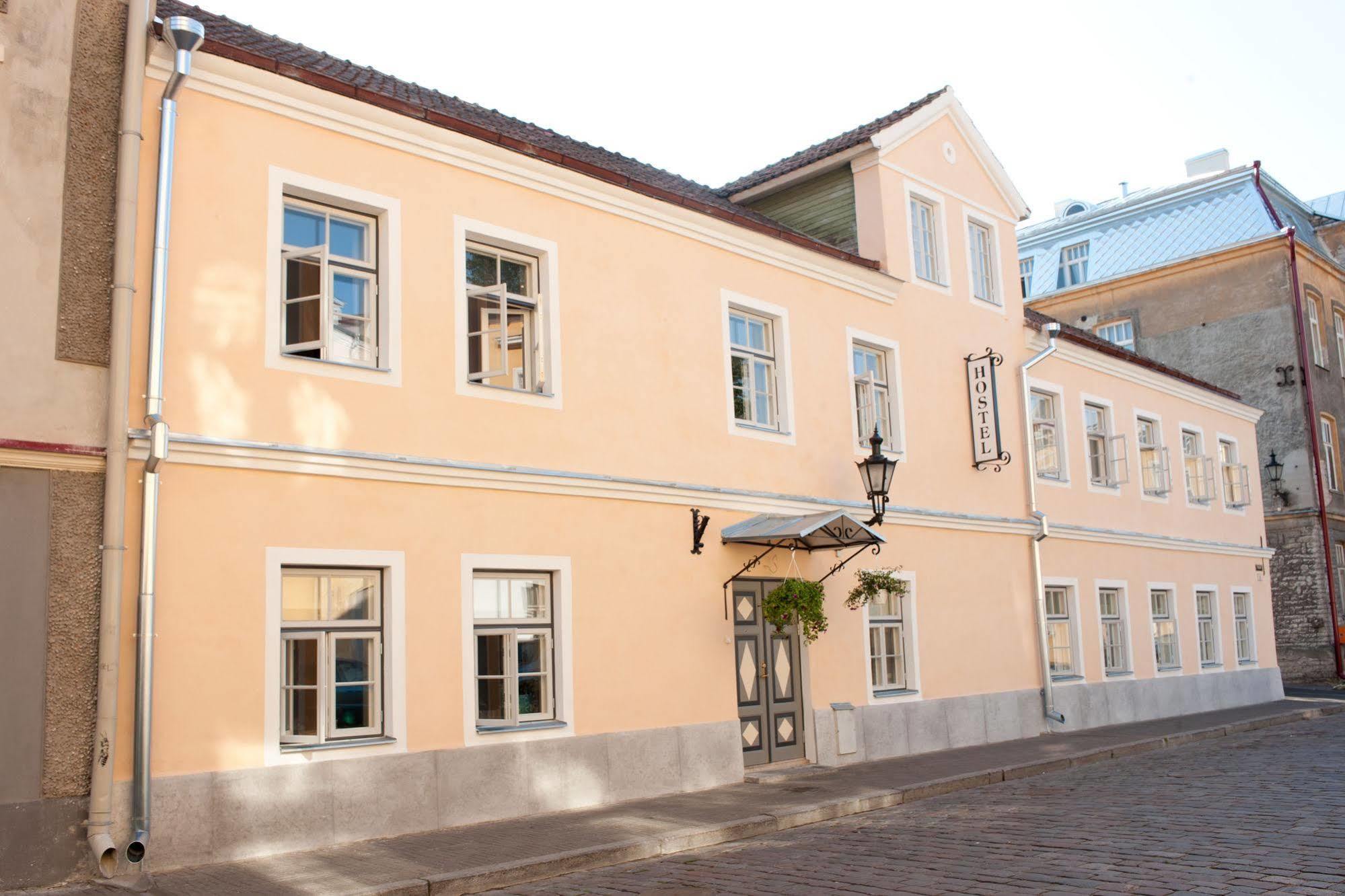 Oldhouse Hostel Tallinn Eksteriør bilde
